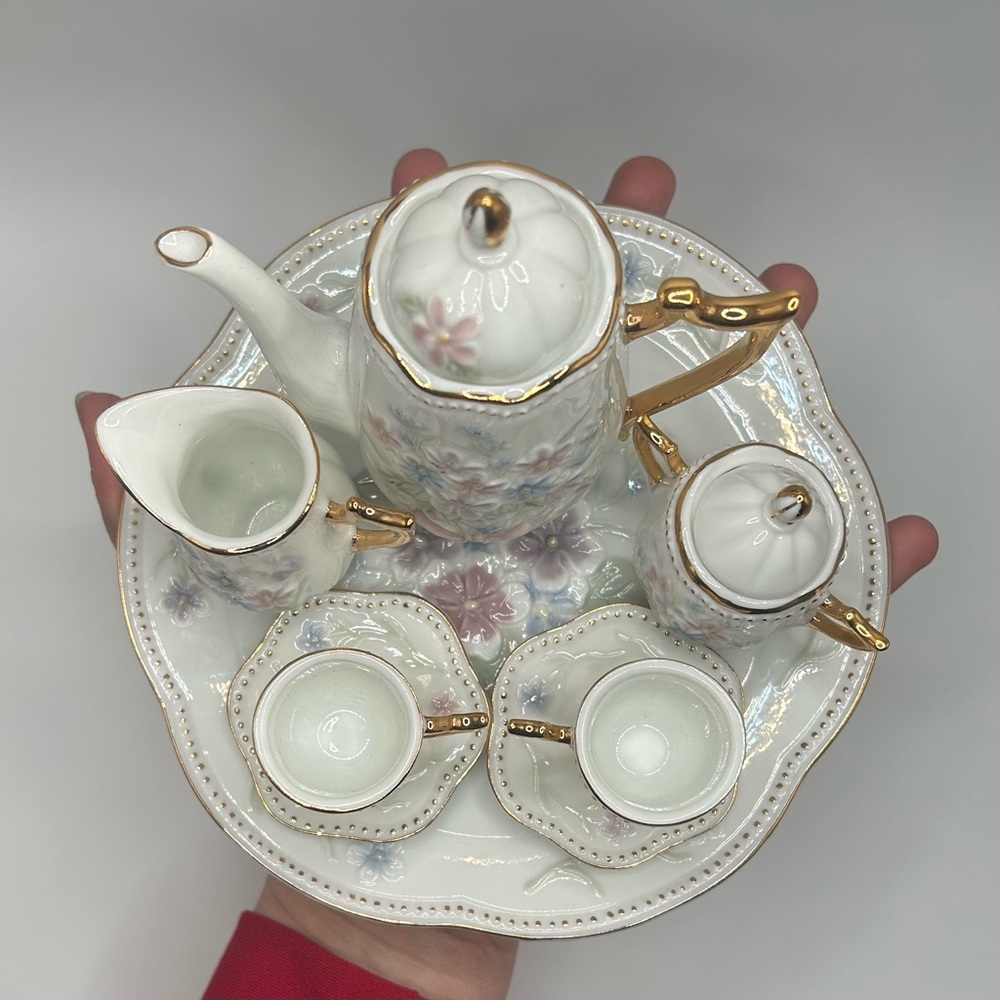 SOLD.   Minature Floral Tea Set with Gold Accents - Picture 15 of 16